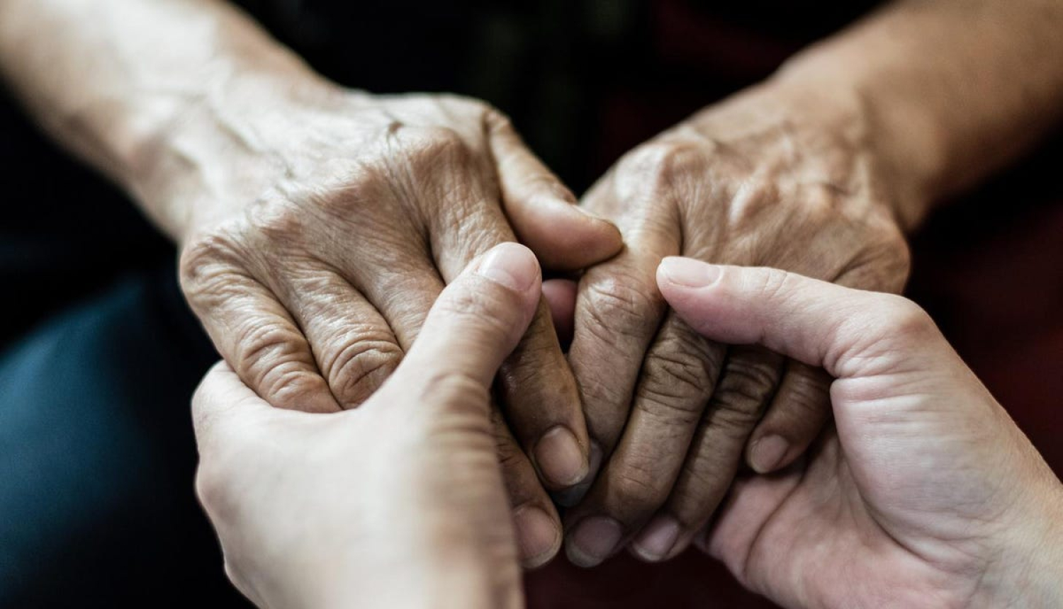 Pacienta tiesības uz pavadošās personas klātbūtni stacionārā